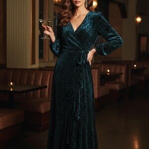 Calvin Klein Teal Long Sleeve Velvet Dress